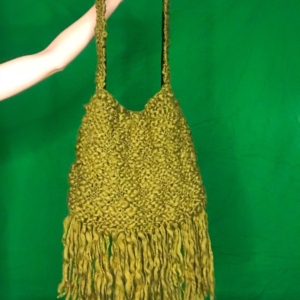 Macrame Knit Purse - Picture 2 of 3